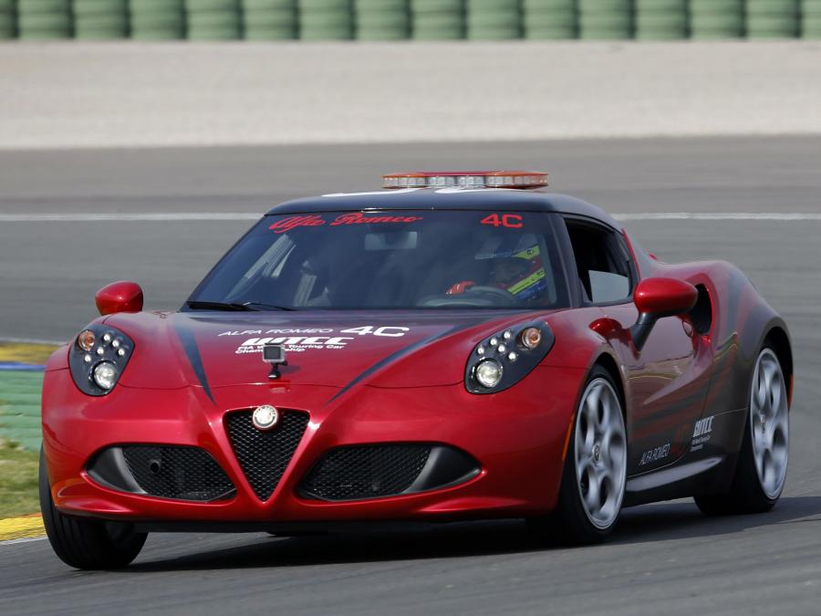  Alfa Romeo 4C WTCC Safety Car (960) 2014 года  (фото 6 из 12)
